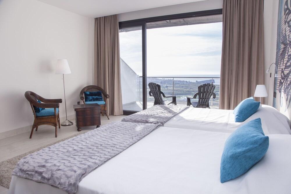 Hotel Miba Salobreña Екстериор снимка