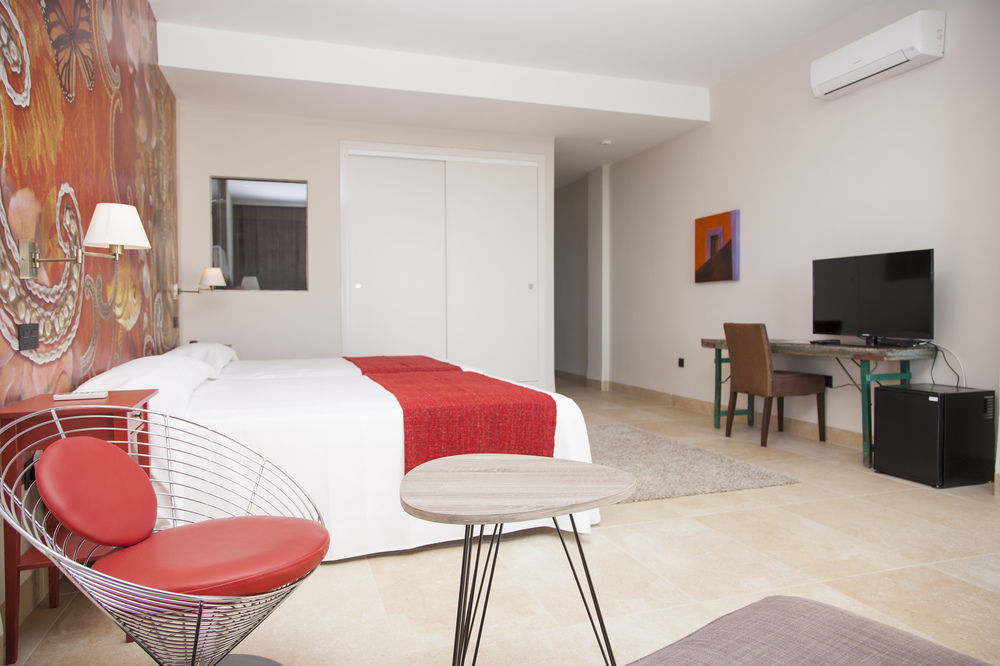 Hotel Miba Salobreña Екстериор снимка